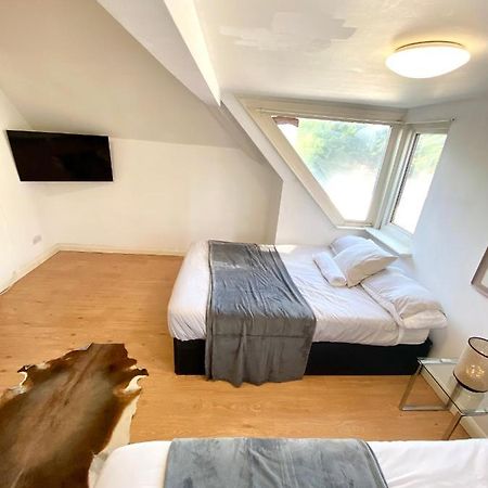 Penthouse Studio With 2 Double Beds & Smart Tv. Great London Location Διαμέρισμα Εξωτερικό φωτογραφία